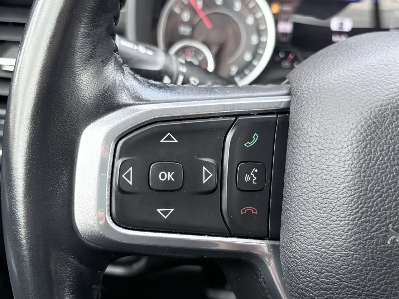 RAM 1500 снимка RAM 1500