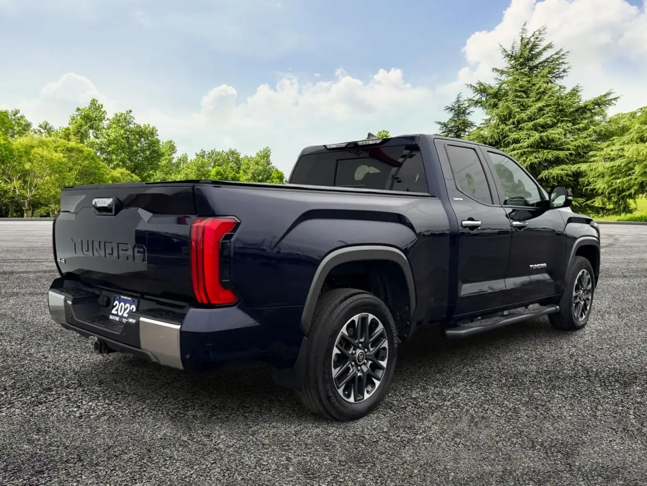 Toyota Tundra снимка Toyota Tundra