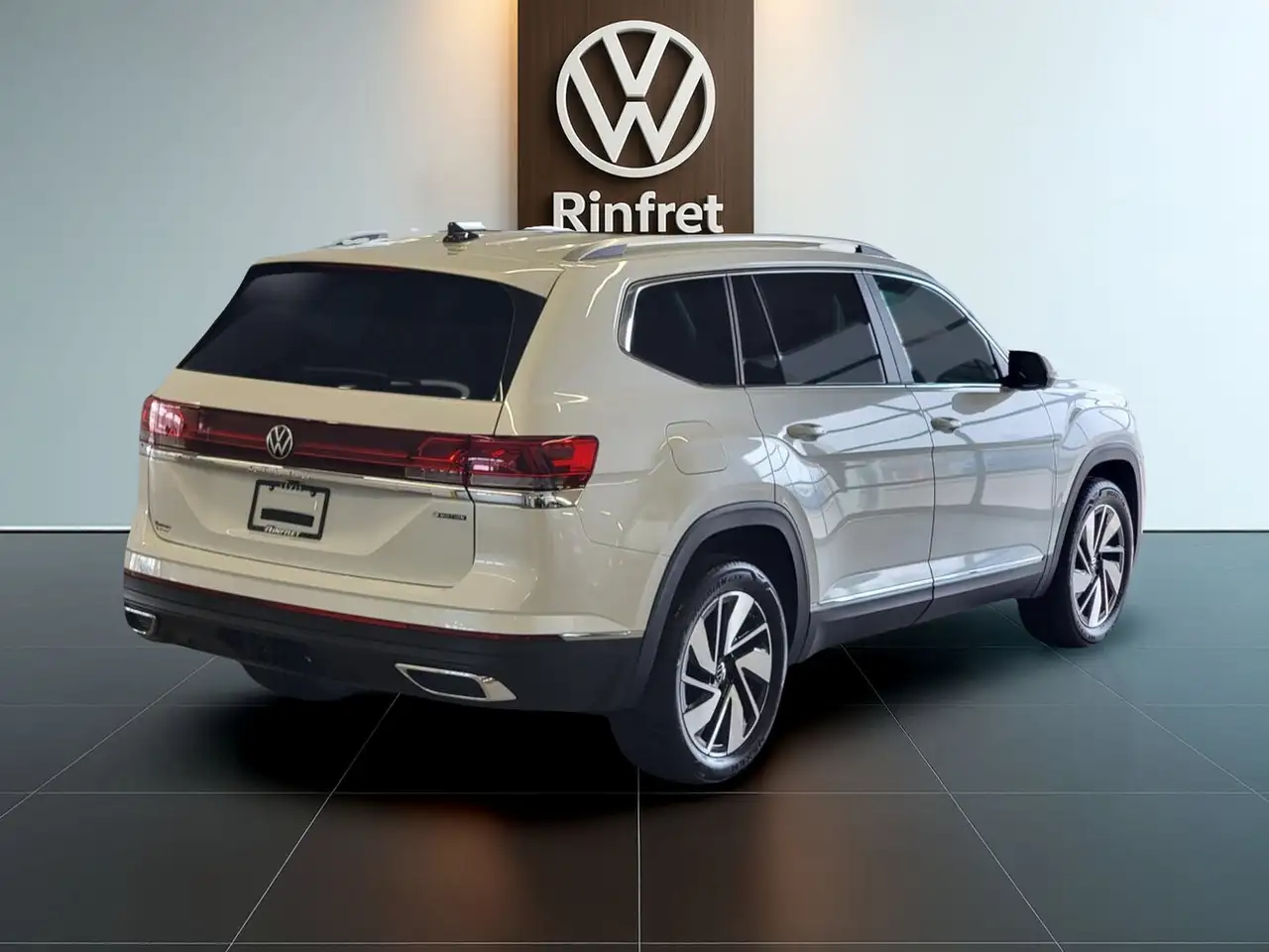 Volkswagen Atlas снимка Volkswagen Atlas