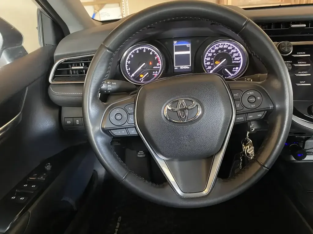 Toyota Camry снимка Toyota Camry
