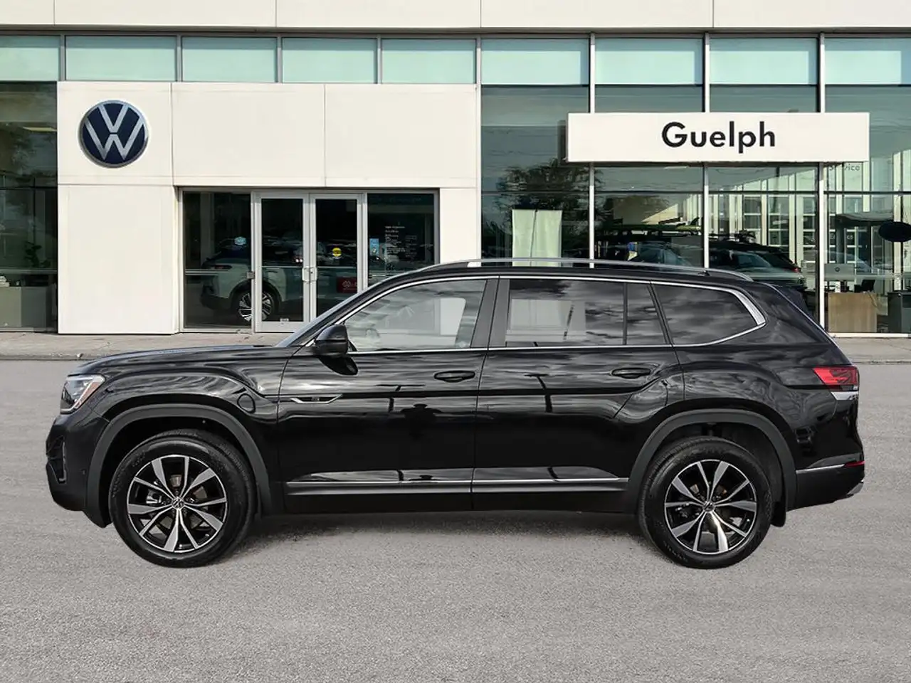 Volkswagen Atlas снимка Volkswagen Atlas
