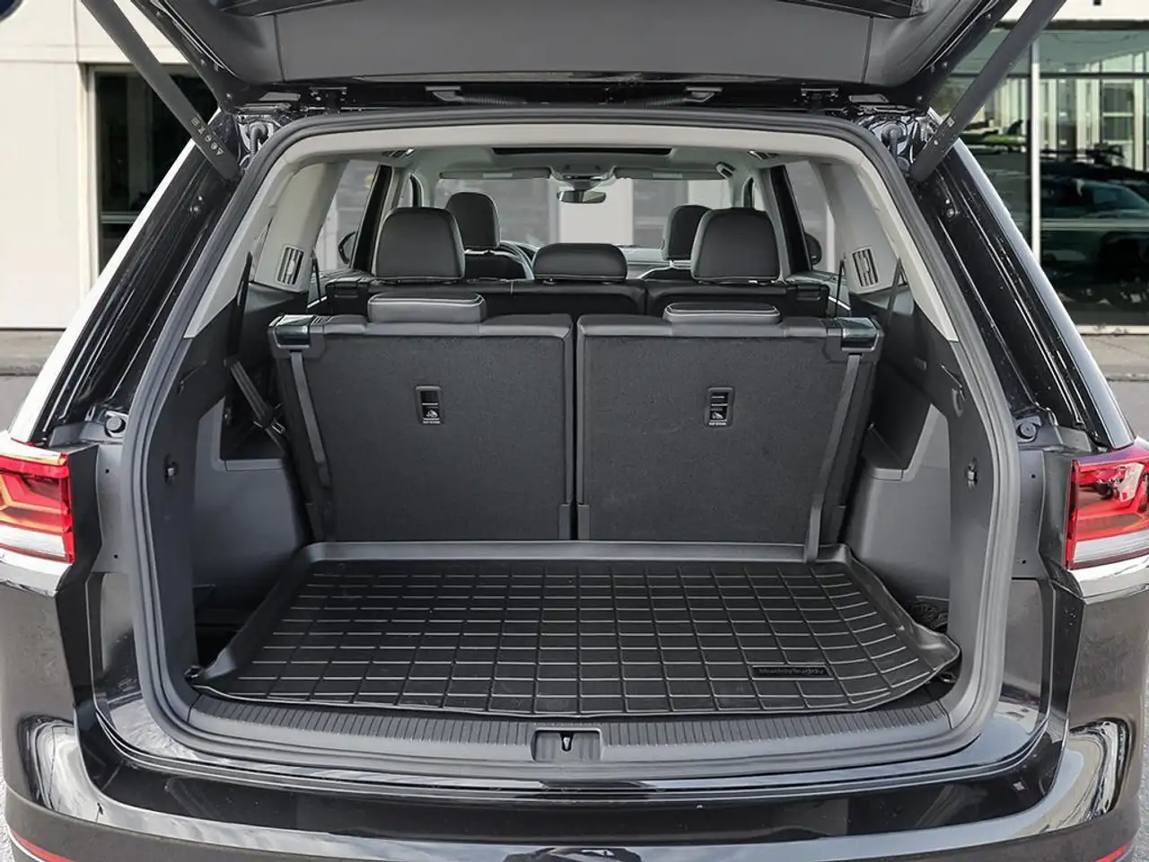 Volkswagen Atlas снимка Volkswagen Atlas