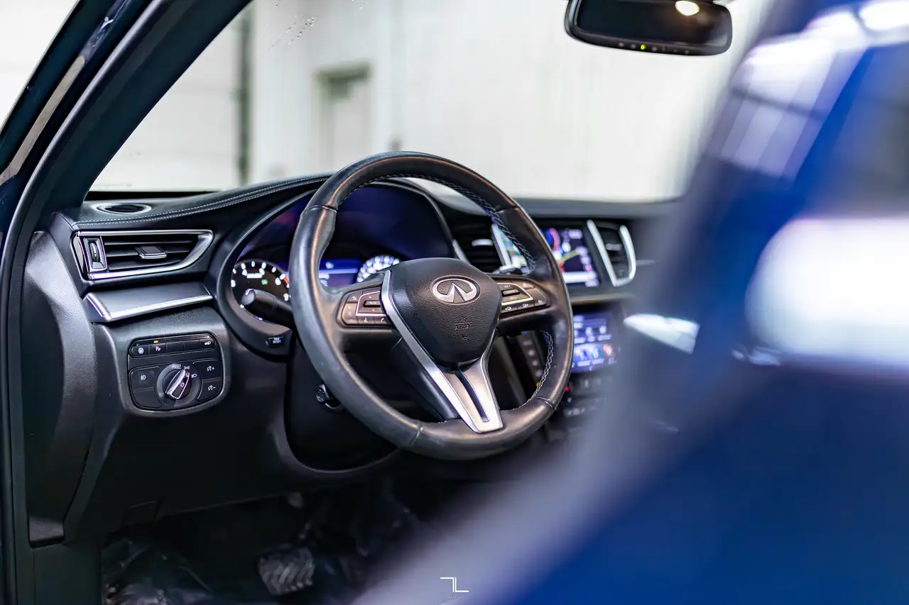Infiniti QX55 fotografie Infiniti QX55