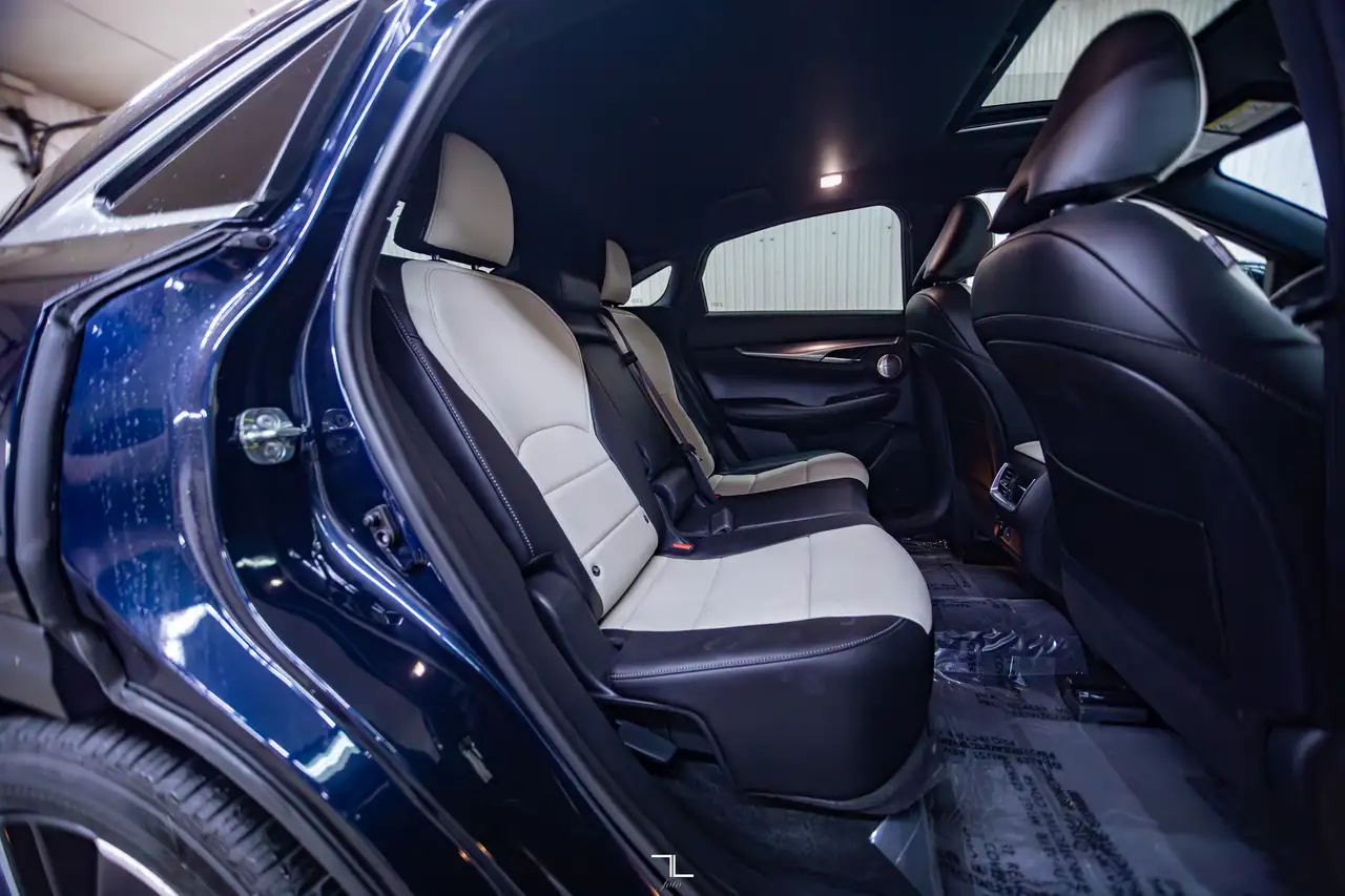 Infiniti QX55 fotografie Infiniti QX55