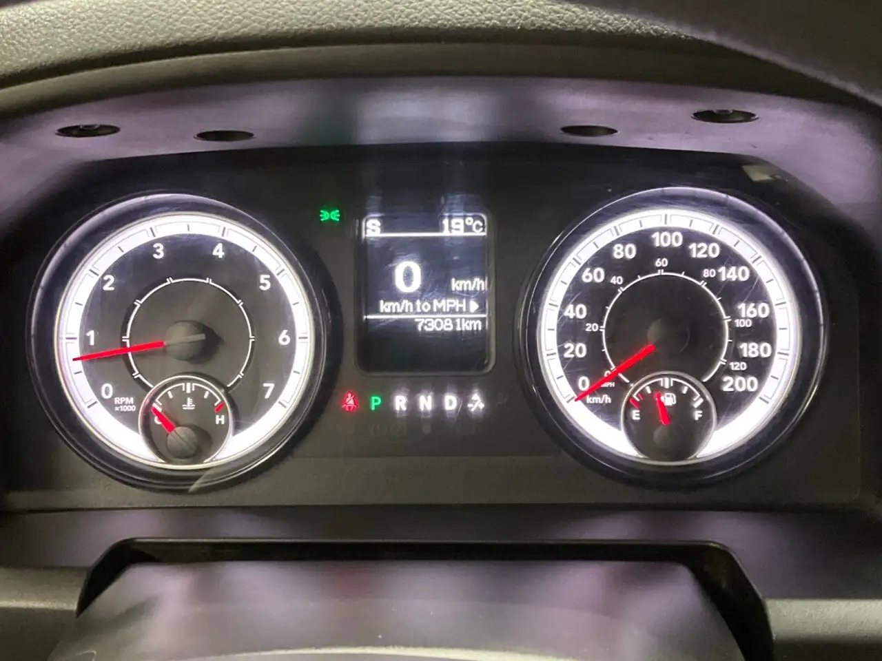 RAM 1500 снимка RAM 1500