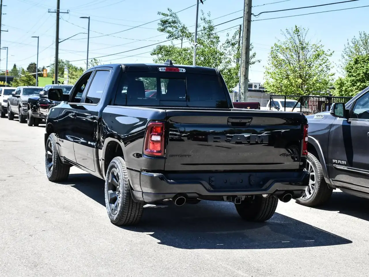 RAM 1500 photo RAM 1500