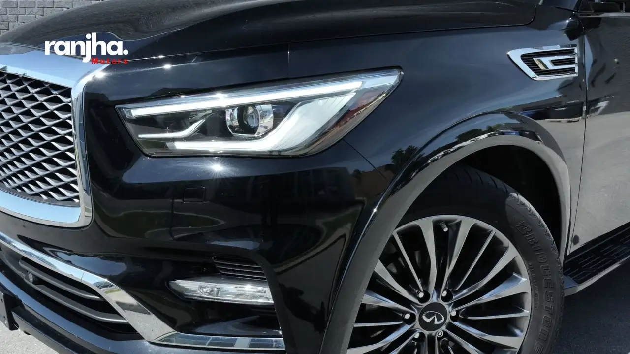 Infiniti QX80 снимка Infiniti QX80