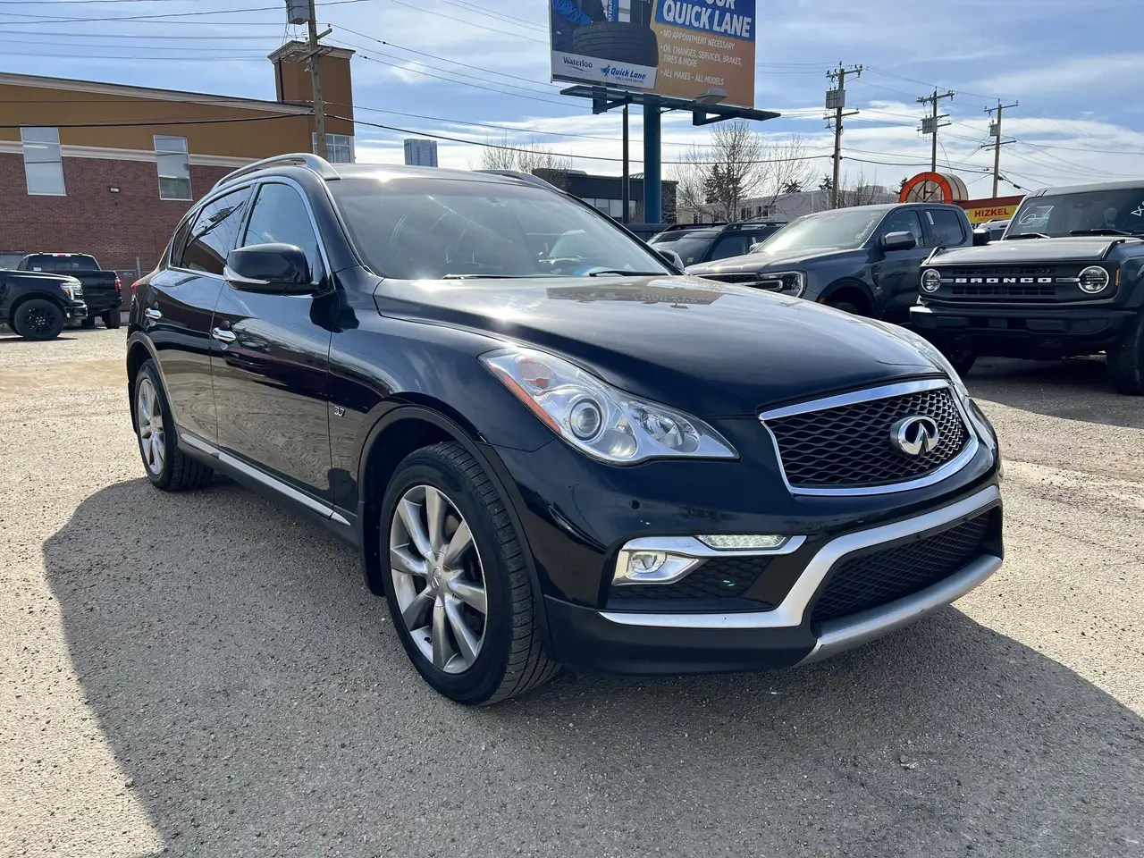 Infiniti QX50 снимка Infiniti QX50