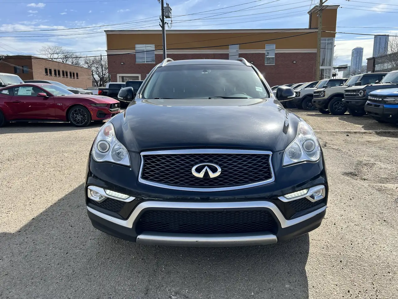 Infiniti QX50 снимка Infiniti QX50