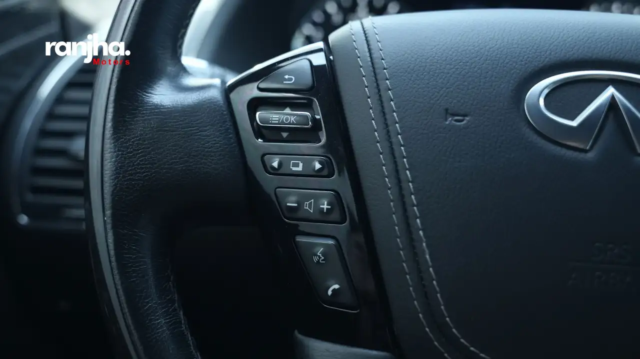Infiniti QX80 снимка Infiniti QX80