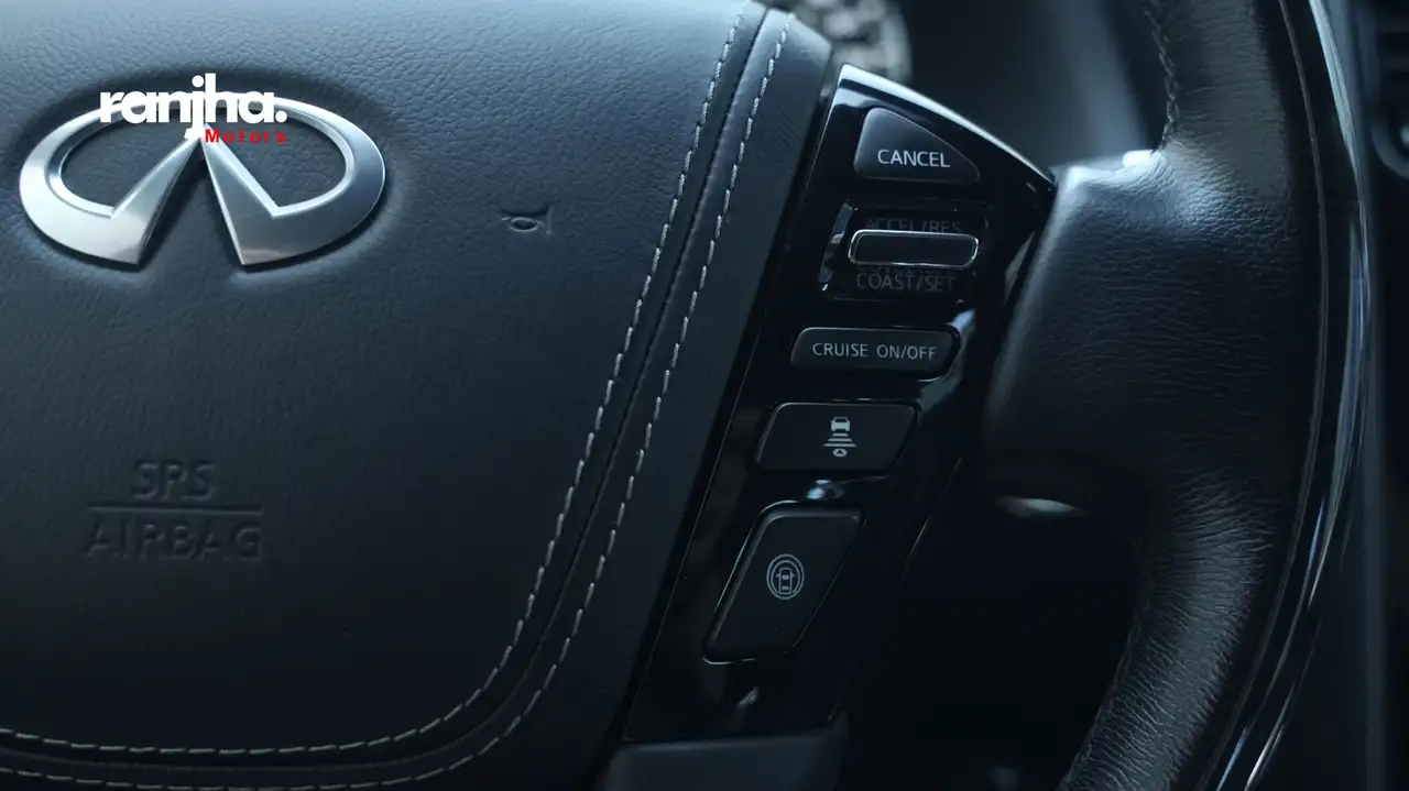 Infiniti QX80 снимка Infiniti QX80