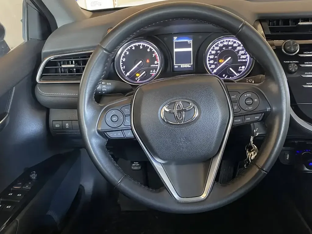 Toyota Camry снимка Toyota Camry
