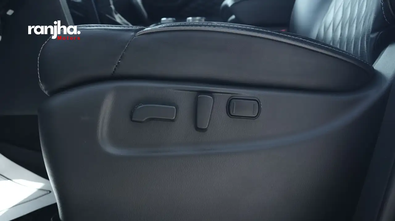 Infiniti QX80 снимка Infiniti QX80