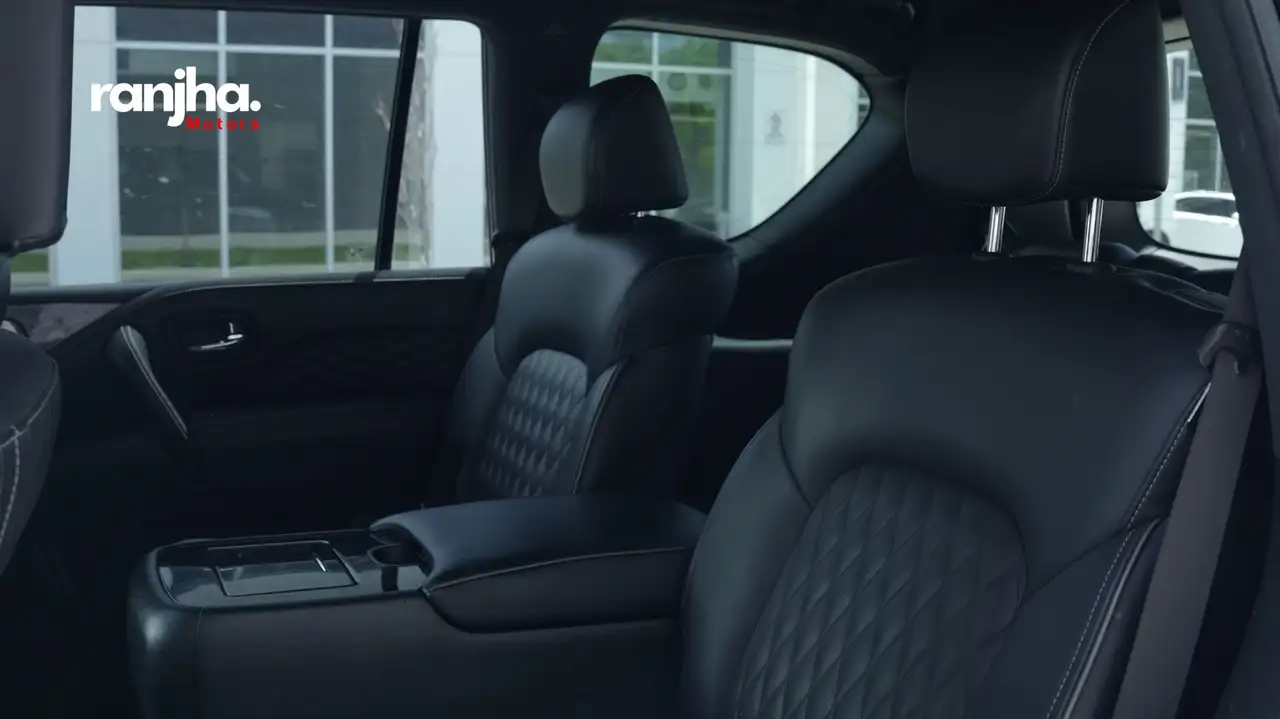 Infiniti QX80 снимка Infiniti QX80