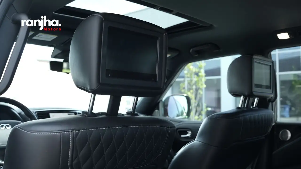 Infiniti QX80 снимка Infiniti QX80