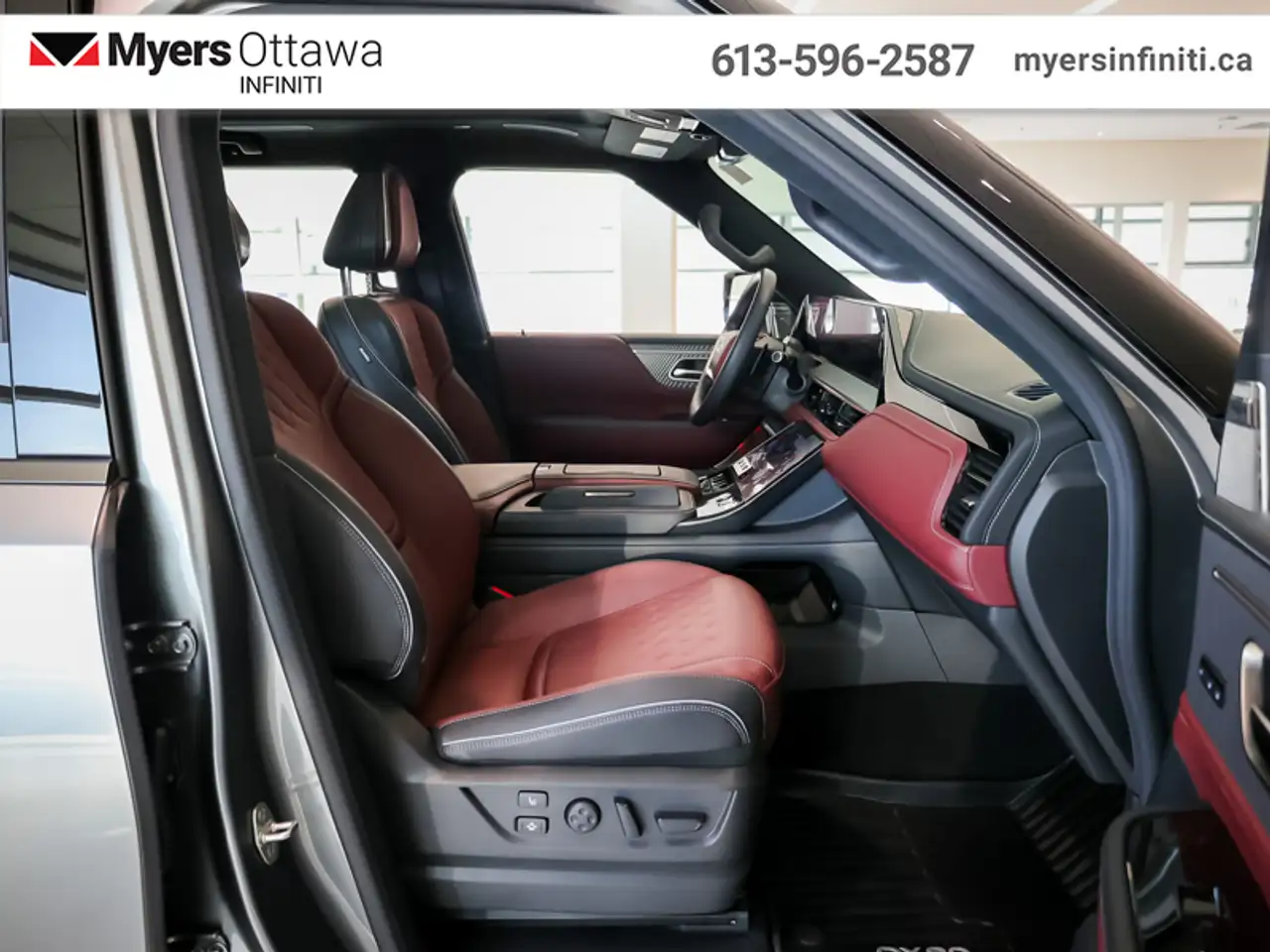 Infiniti QX80 снимка Infiniti QX80
