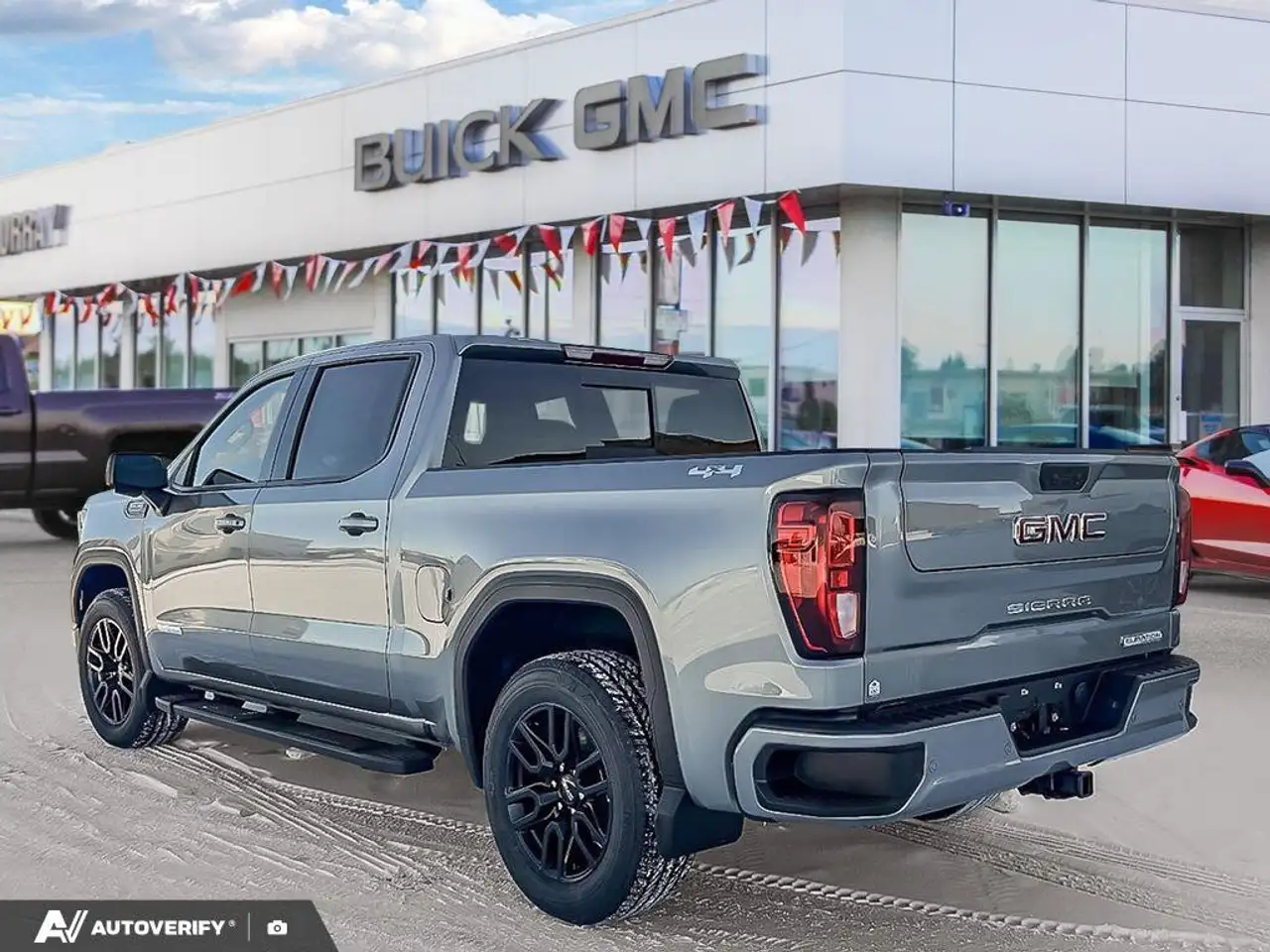 GMC Sierra 1500 снимка GMC Sierra 1500