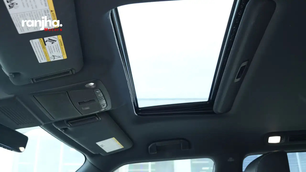Infiniti QX80 снимка Infiniti QX80
