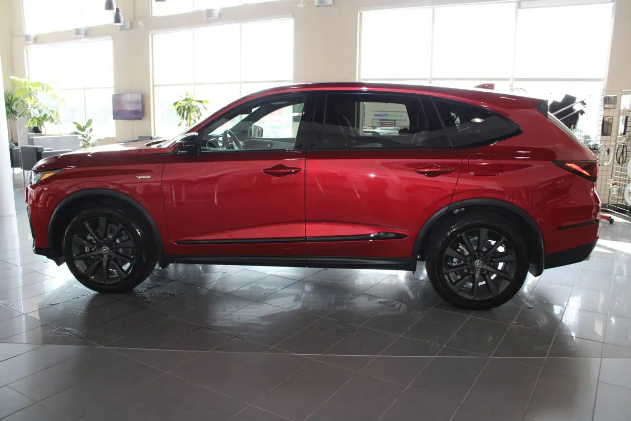 Acura MDX снимка Acura MDX