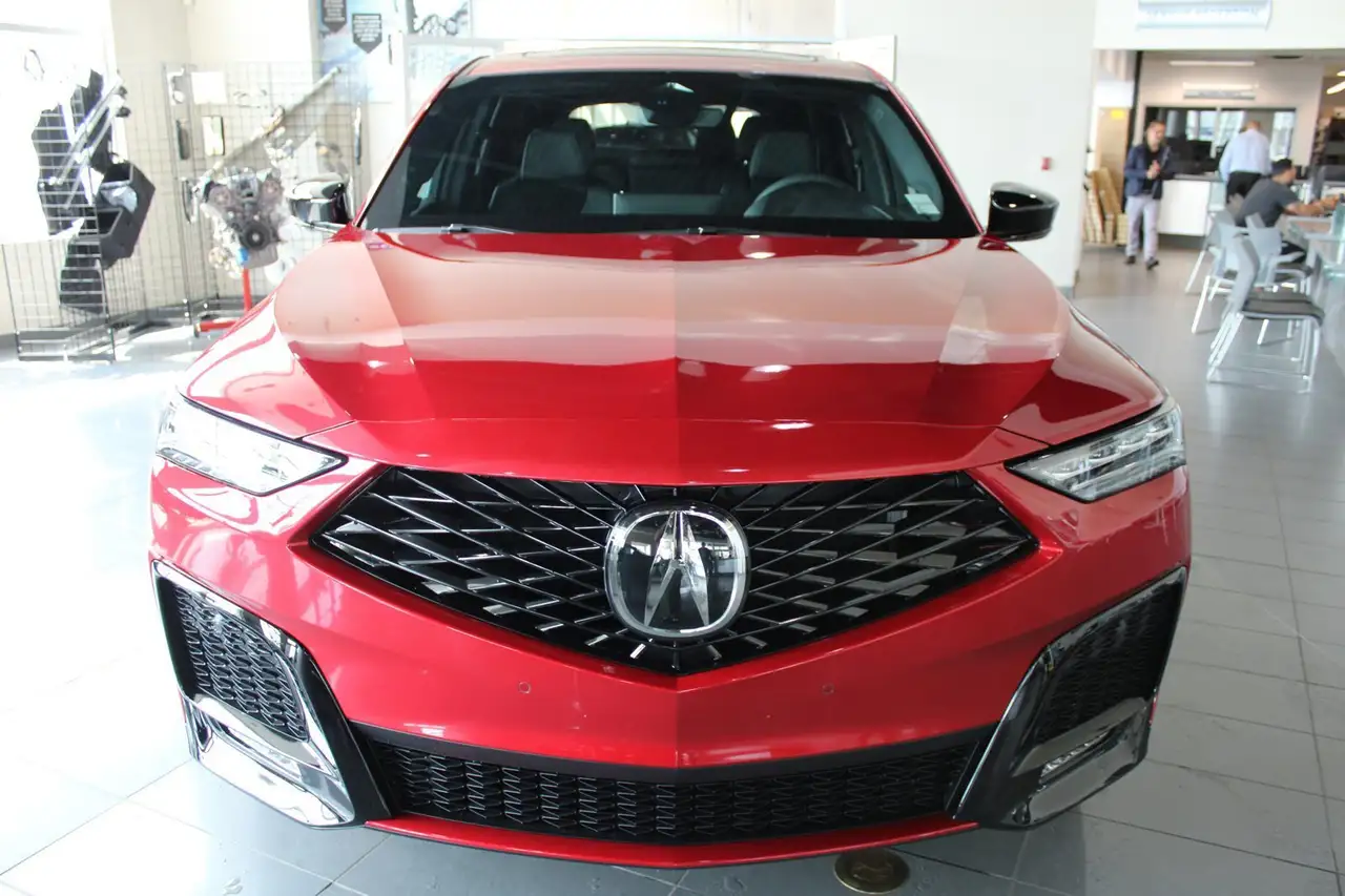 Acura MDX снимка Acura MDX