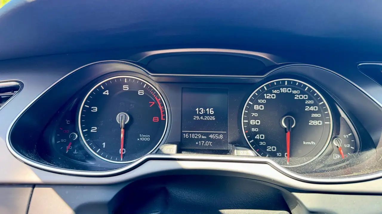 Audi A4 photo Audi A4