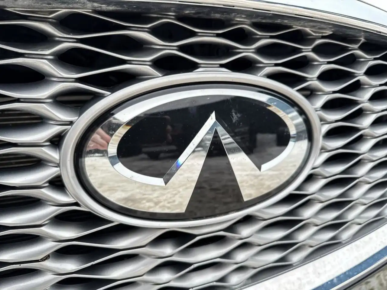 Infiniti QX55 снимка Infiniti QX55