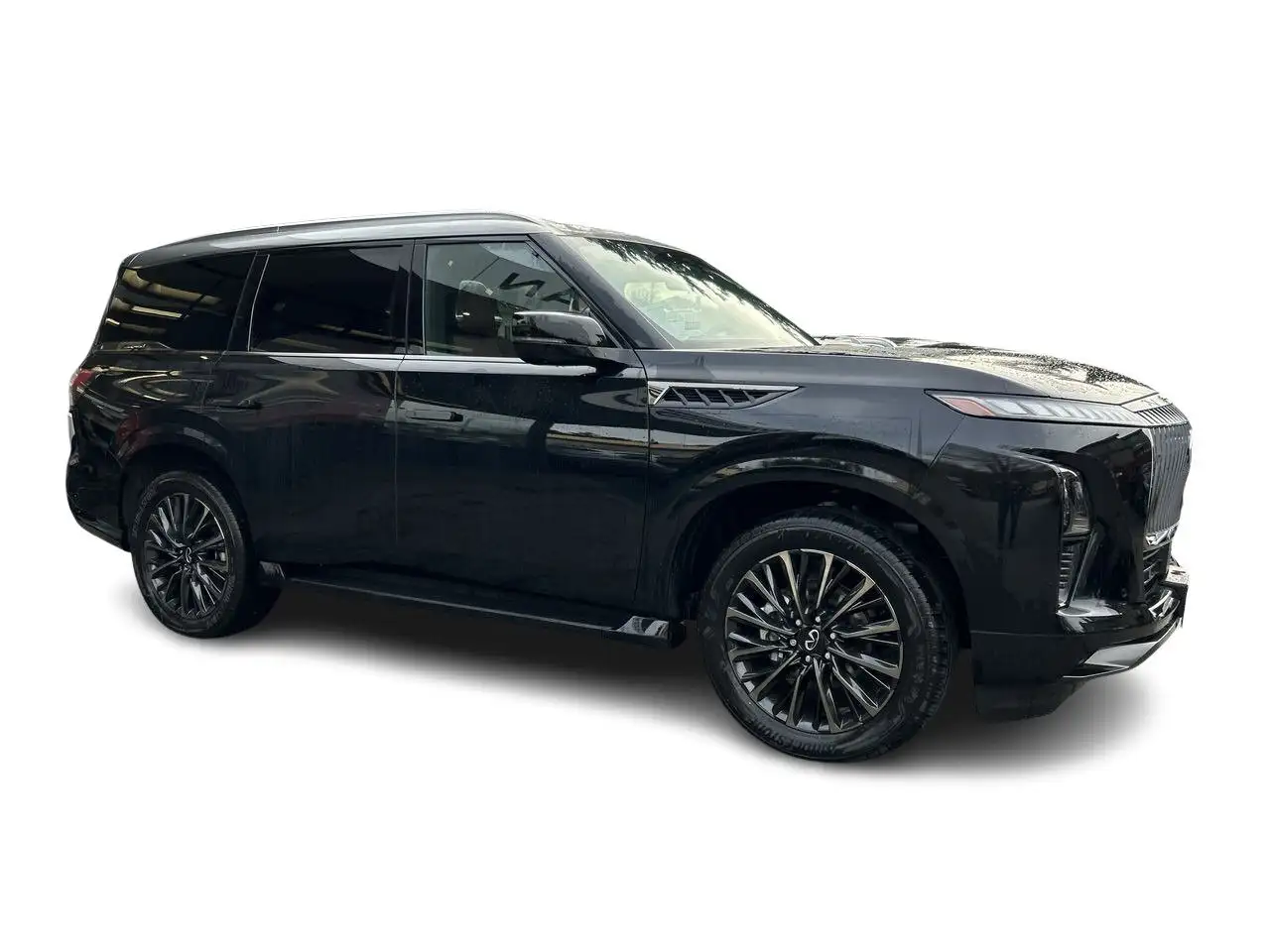 Infiniti QX80 снимка Infiniti QX80