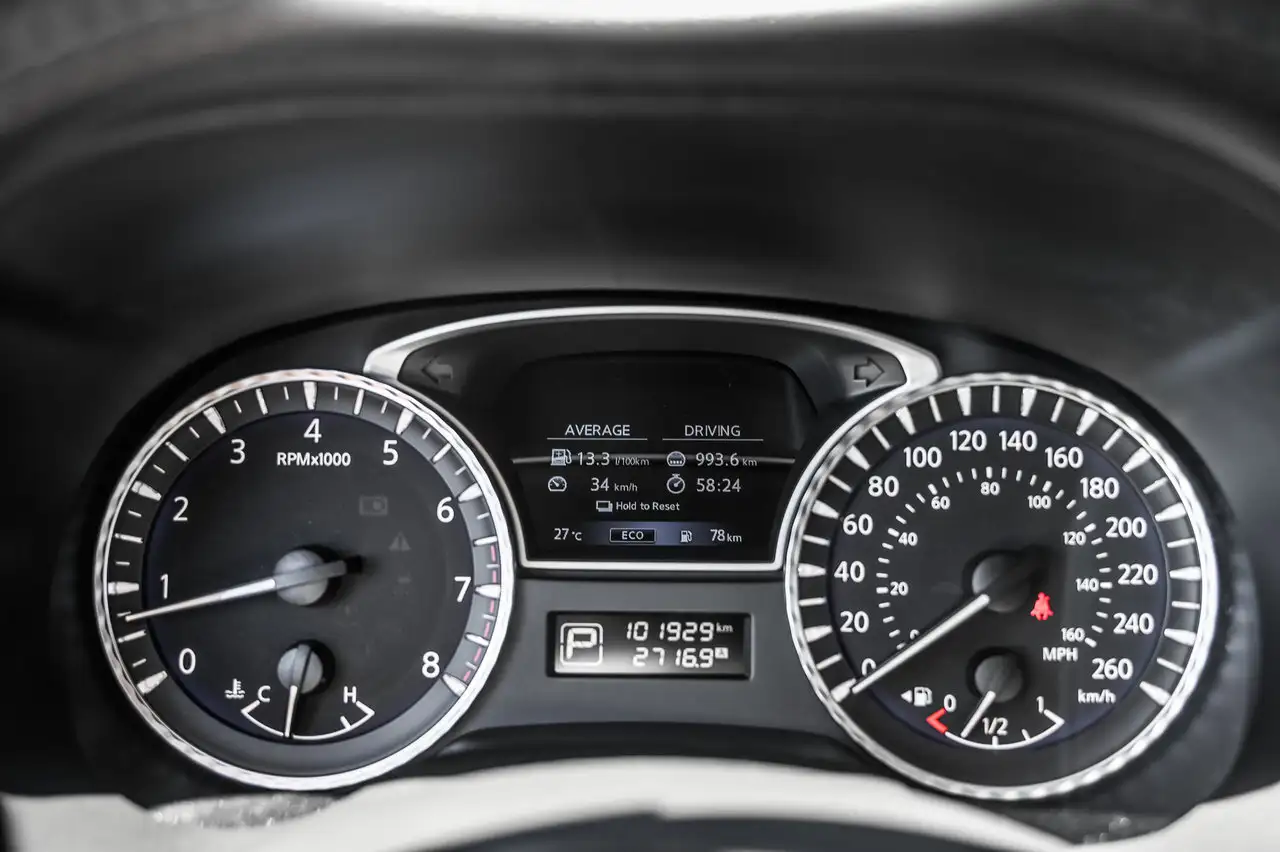 Infiniti QX60 снимка Infiniti QX60