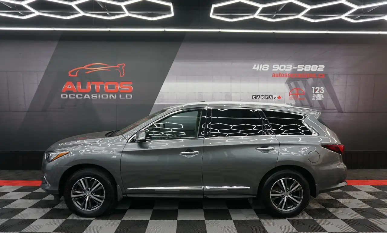 Infiniti QX60 снимка Infiniti QX60