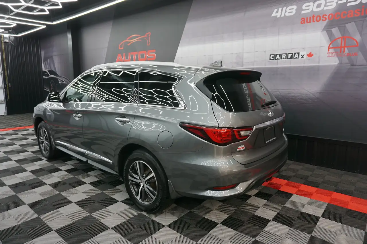 Infiniti QX60 снимка Infiniti QX60