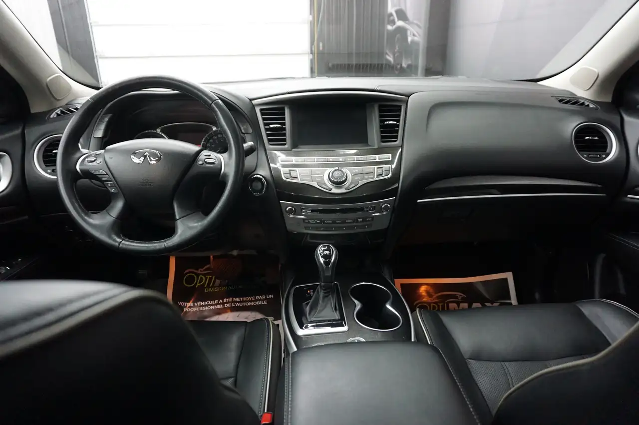 Infiniti QX60 снимка Infiniti QX60