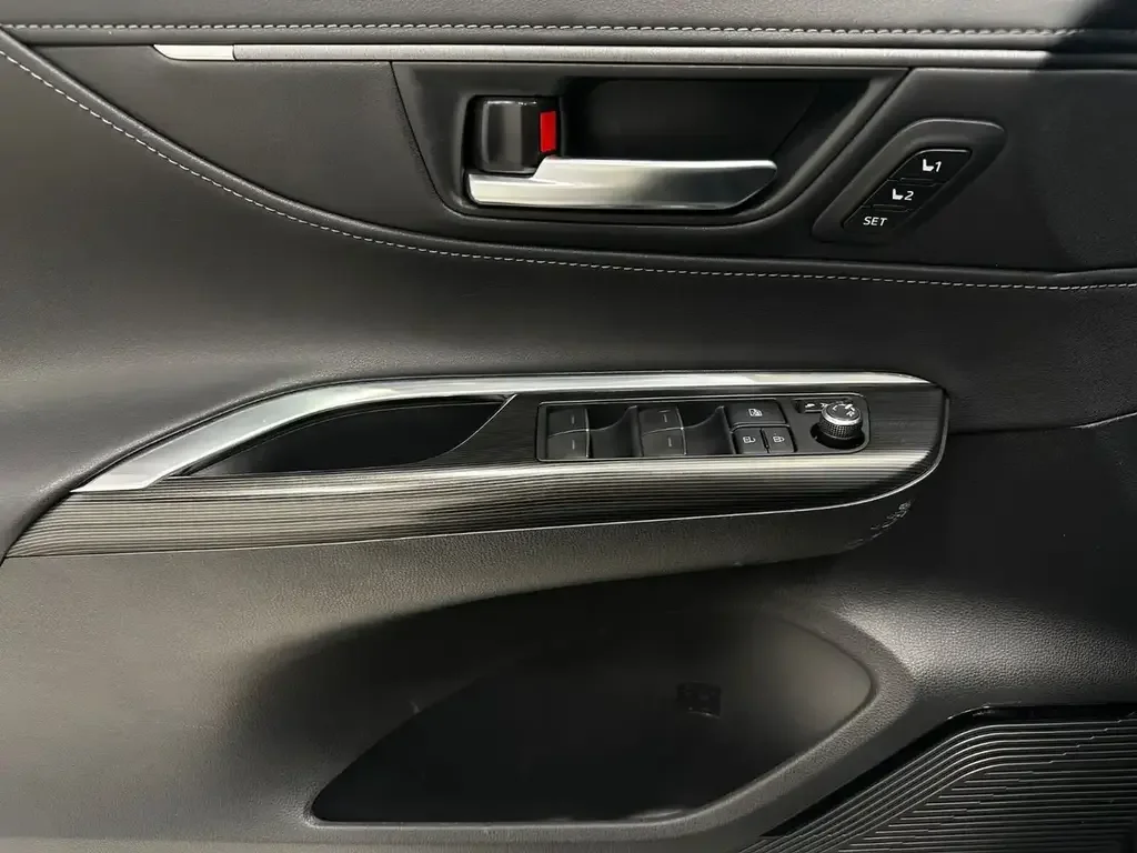 Toyota Venza снимка Toyota Venza