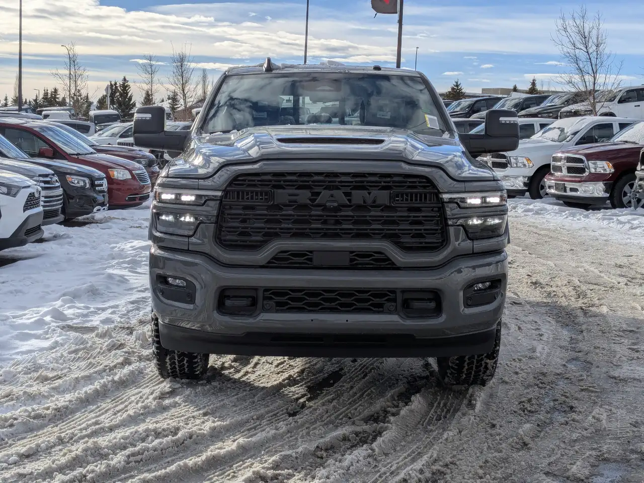 RAM 3500 снимка RAM 3500