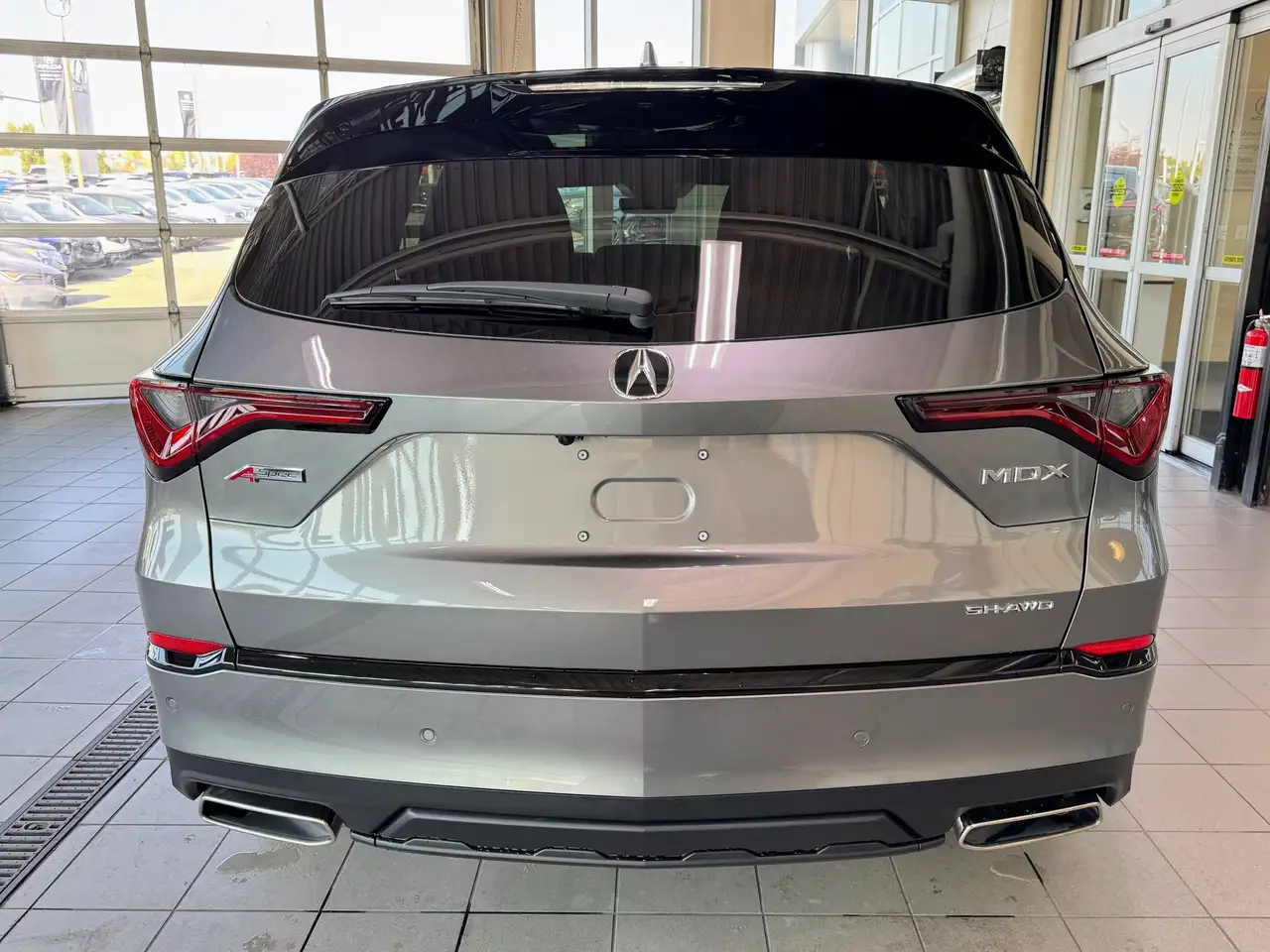 Acura MDX снимка Acura MDX