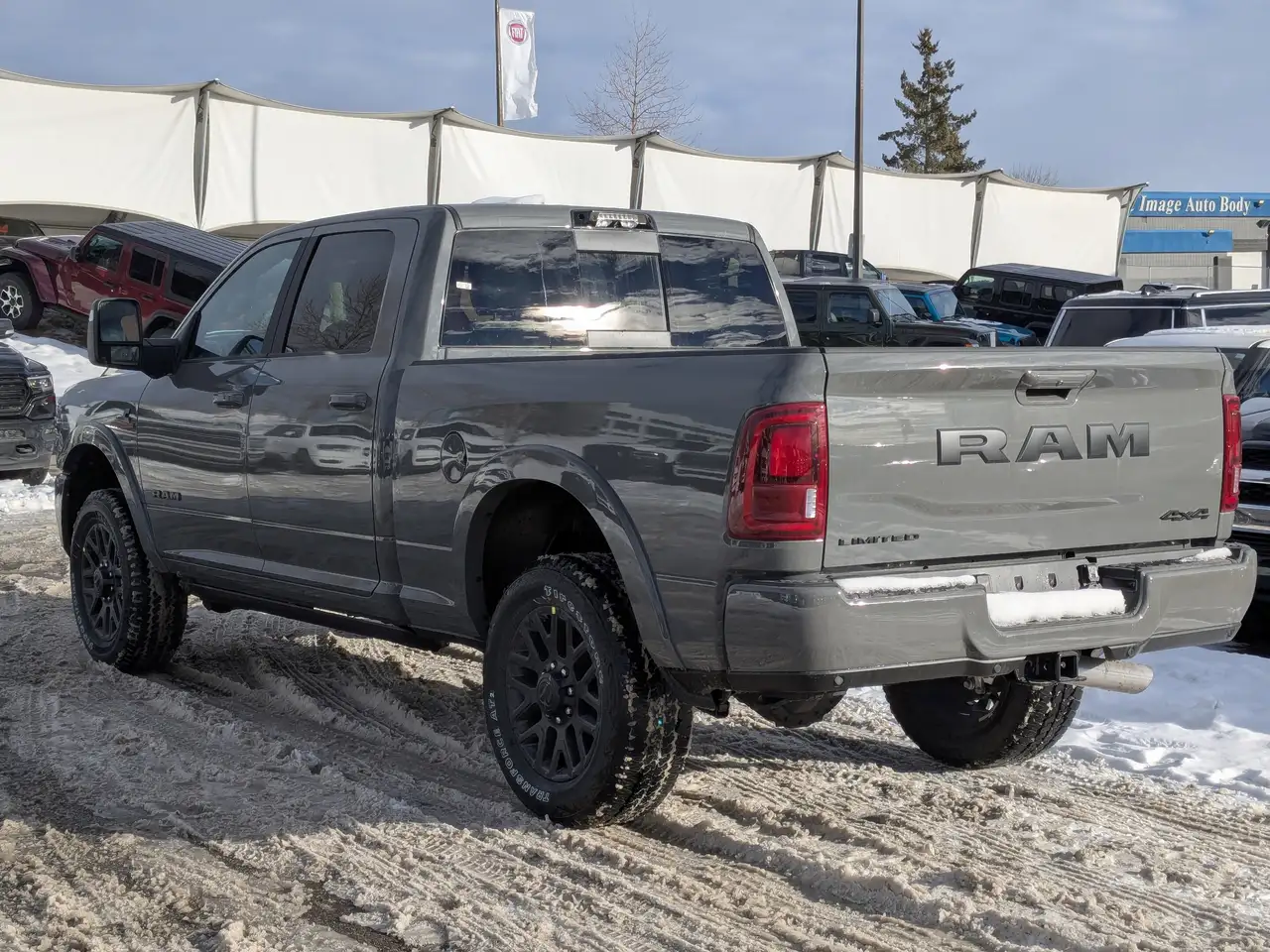 RAM 3500 снимка RAM 3500