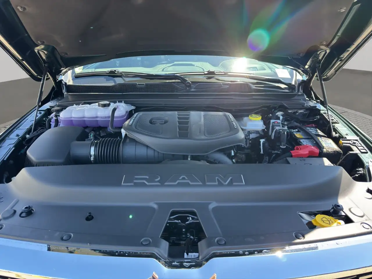 RAM 1500 photo RAM 1500