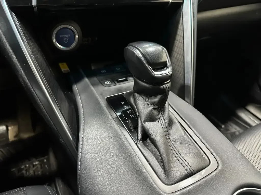 Toyota Venza снимка Toyota Venza