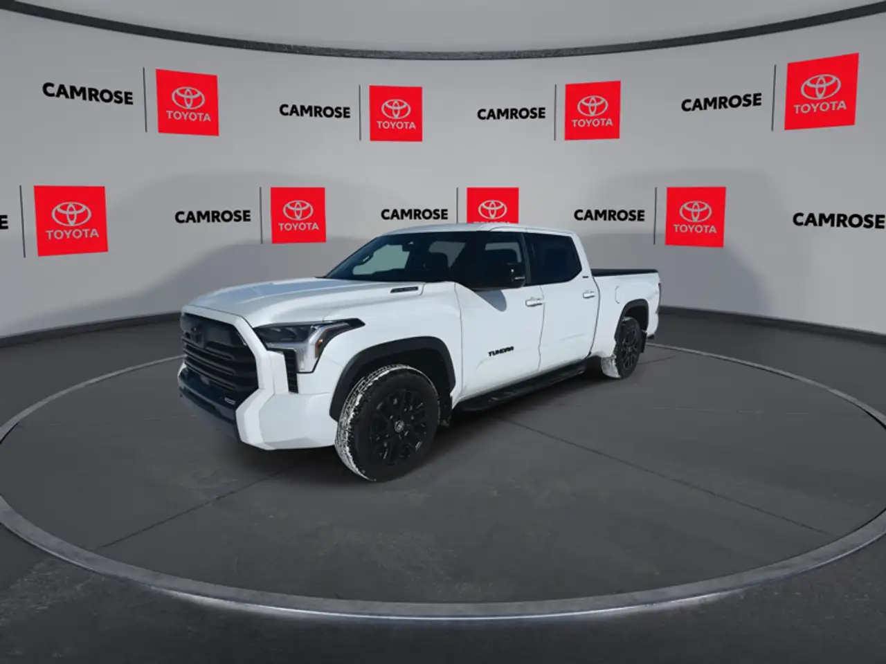 Toyota Tundra снимка Toyota Tundra