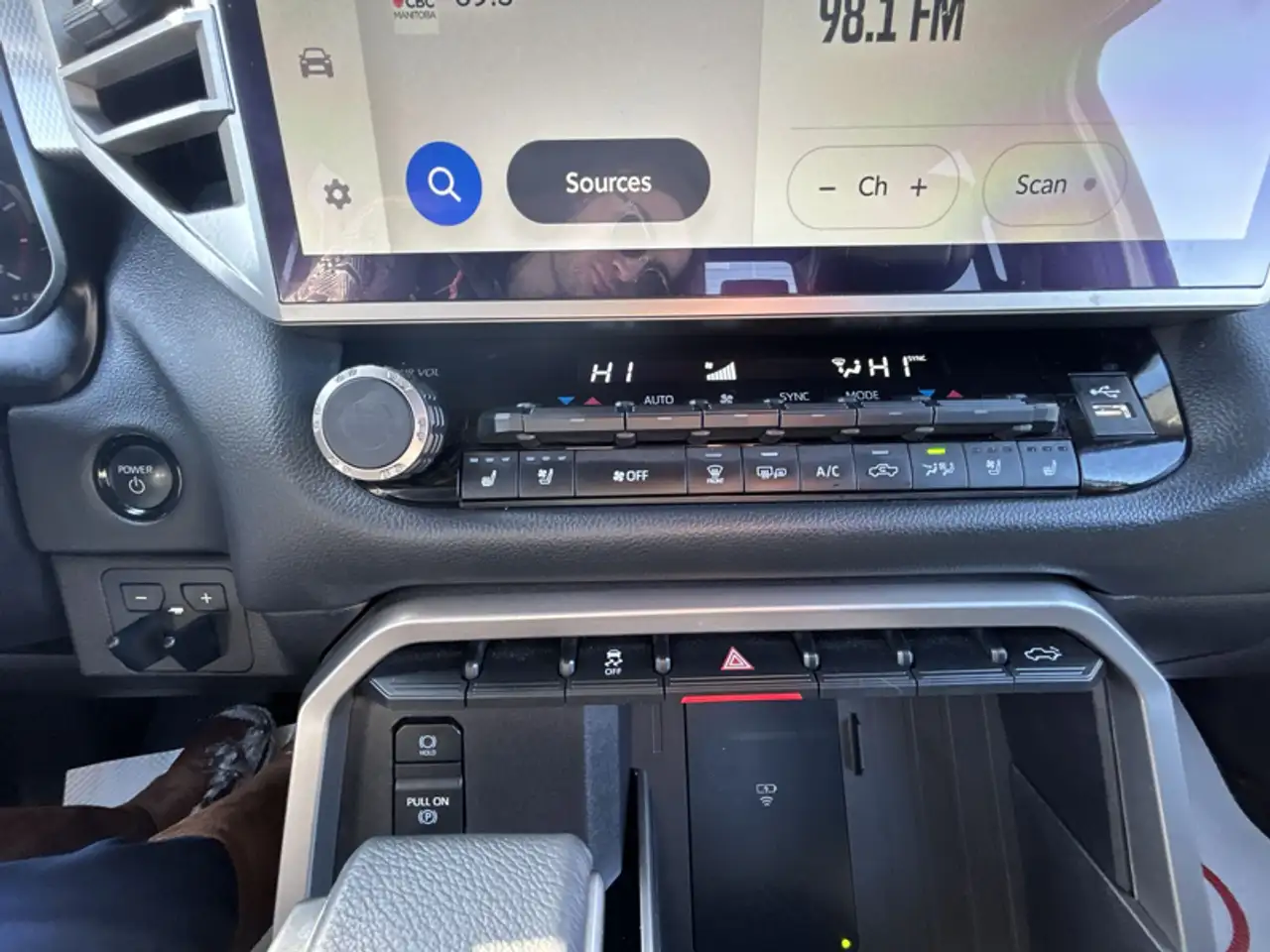 Toyota Tundra снимка Toyota Tundra