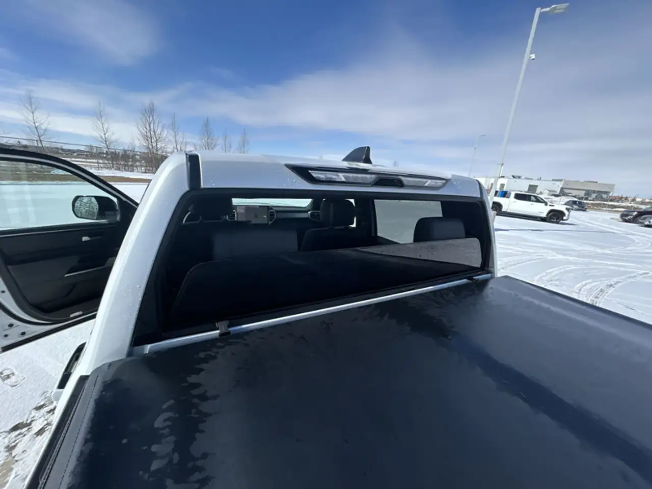 Toyota Tundra снимка Toyota Tundra