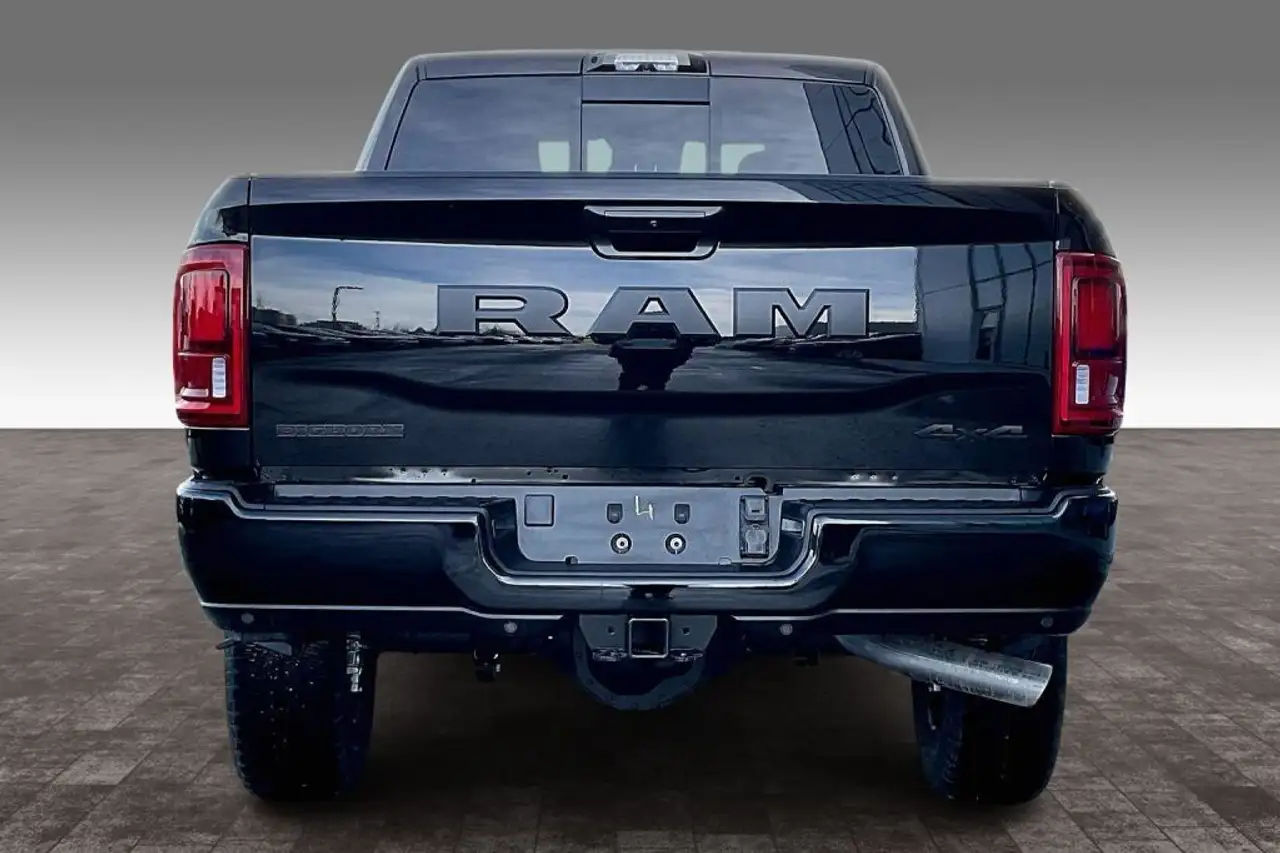 RAM 3500 снимка RAM 3500
