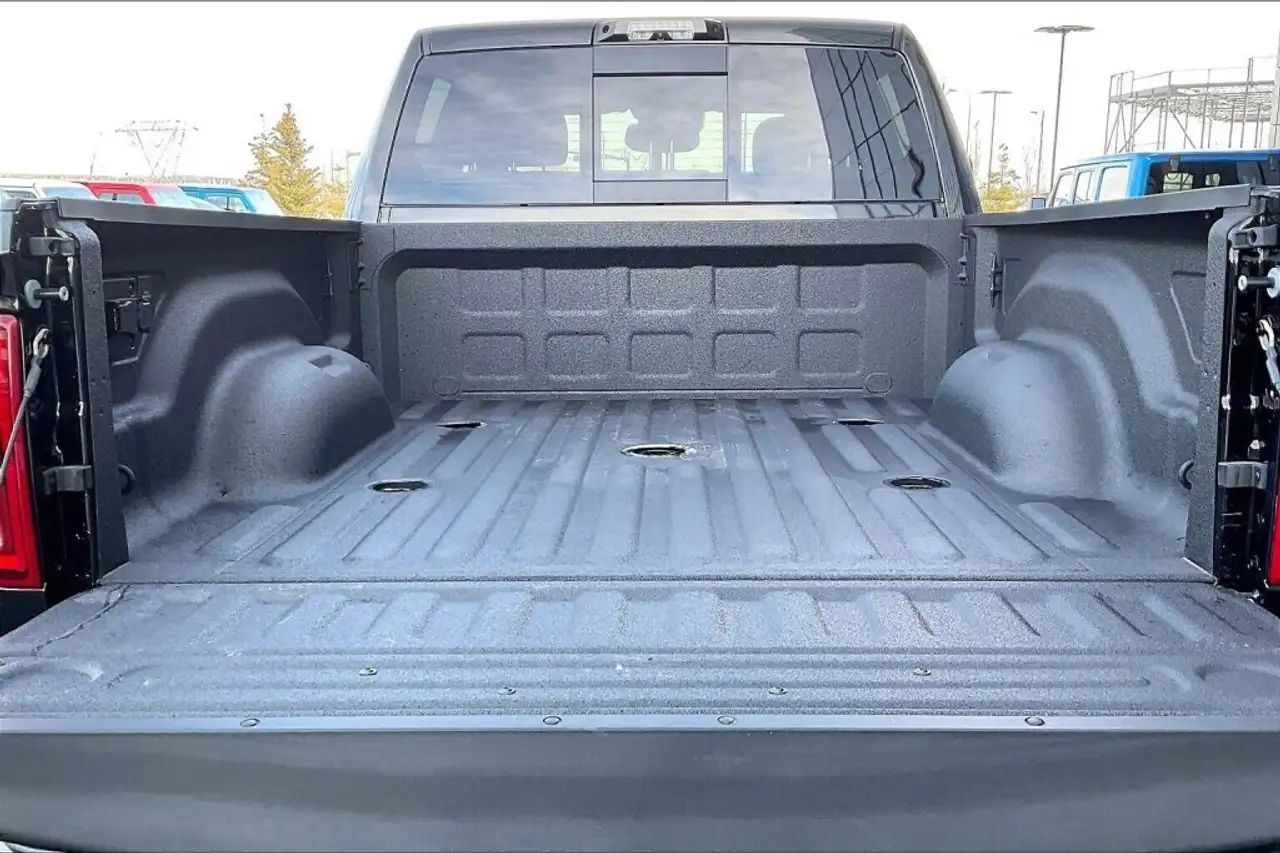 RAM 3500 снимка RAM 3500