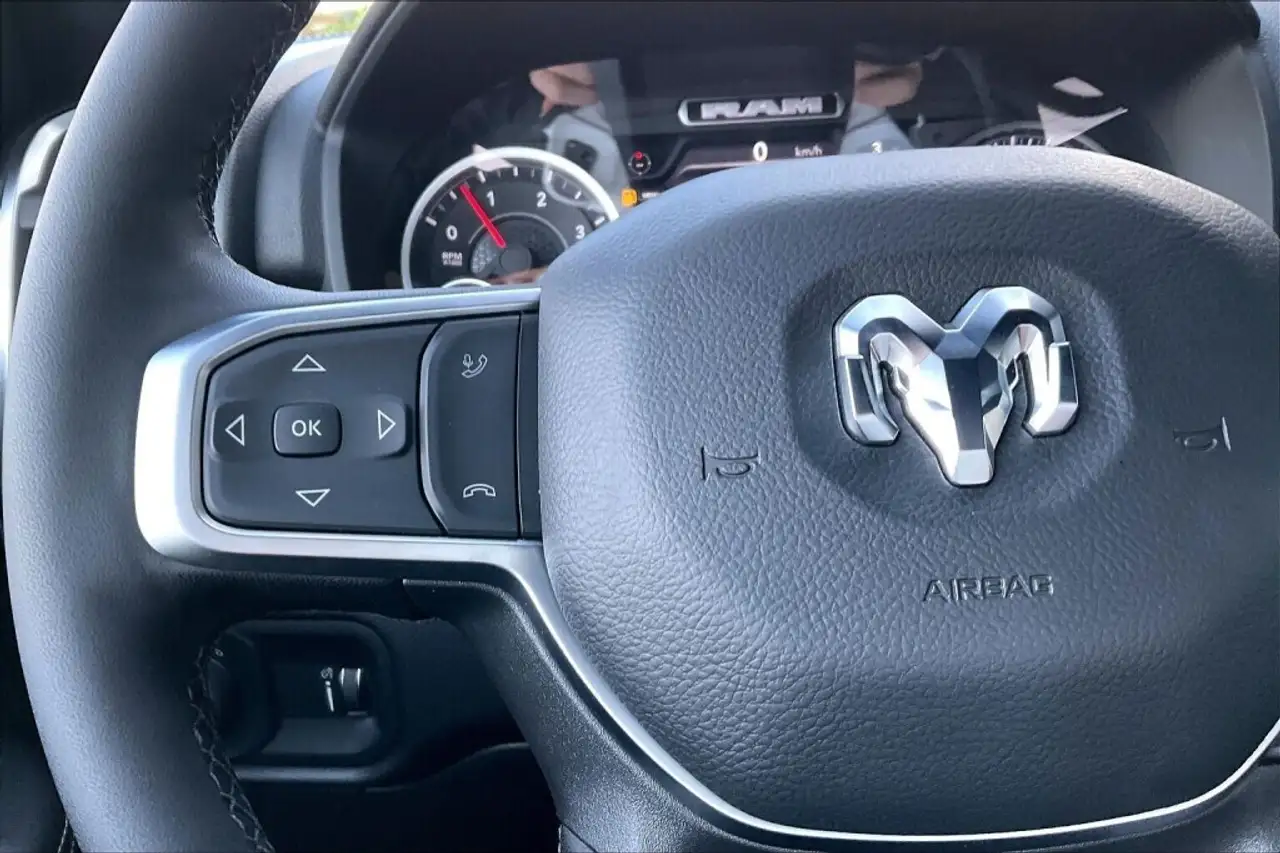 RAM 3500 снимка RAM 3500