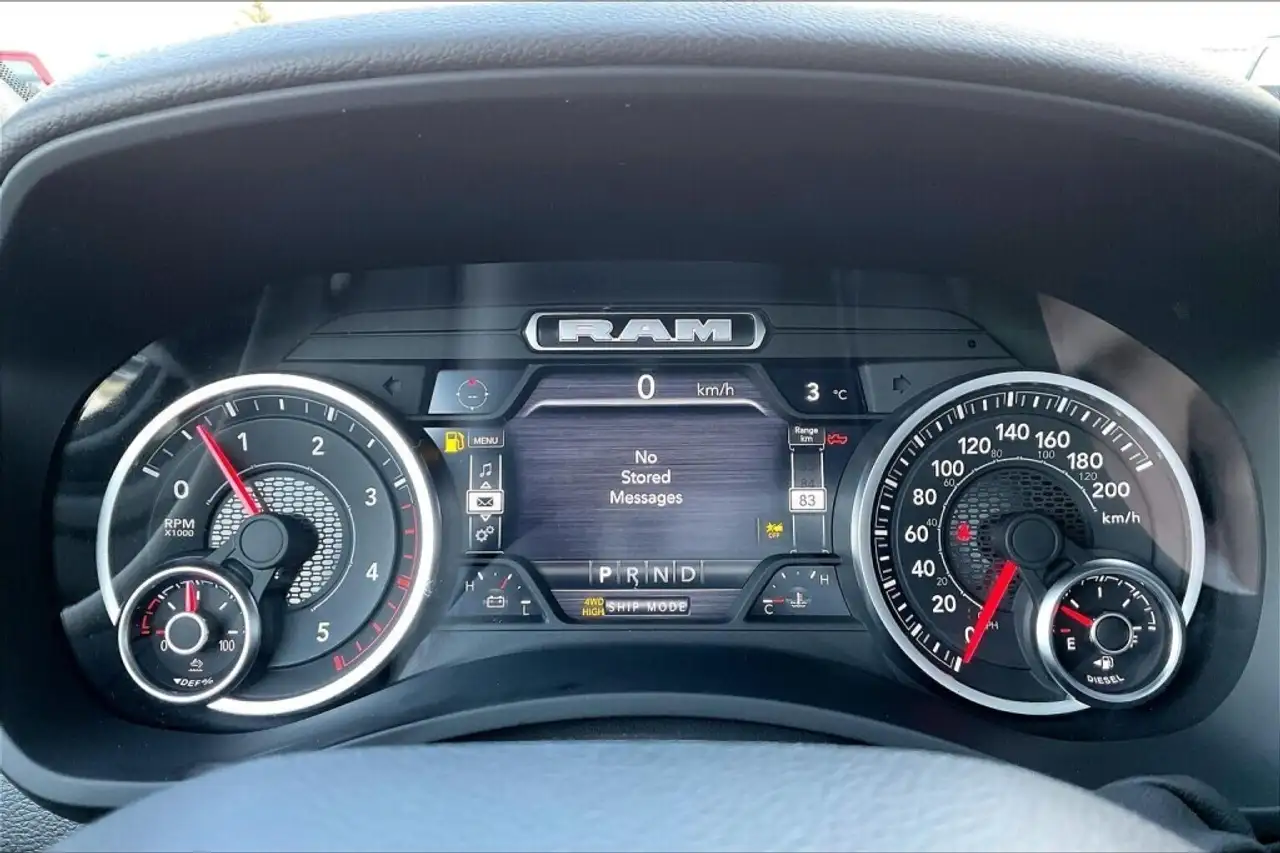RAM 3500 снимка RAM 3500