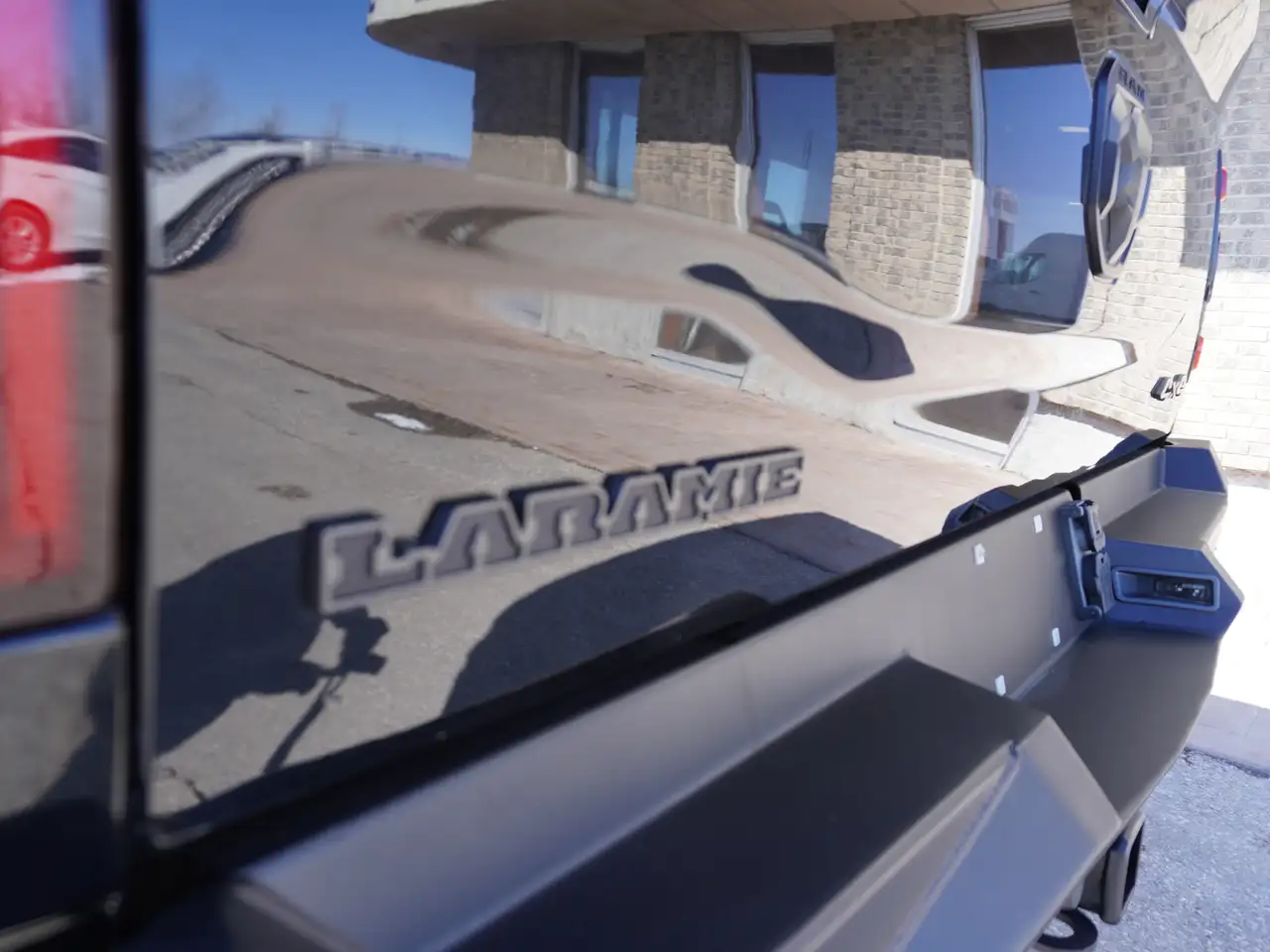 RAM 3500 снимка RAM 3500
