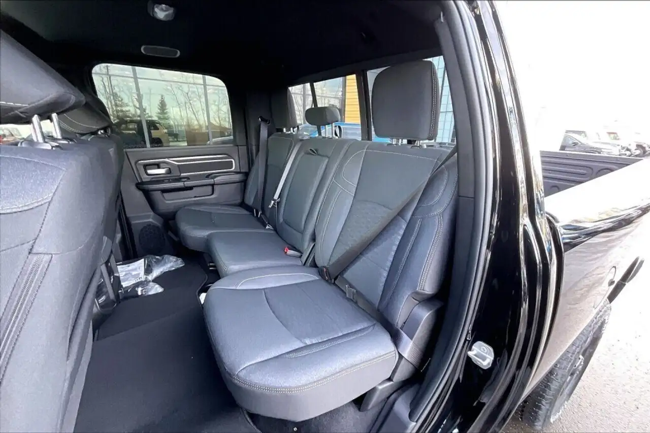 RAM 3500 снимка RAM 3500