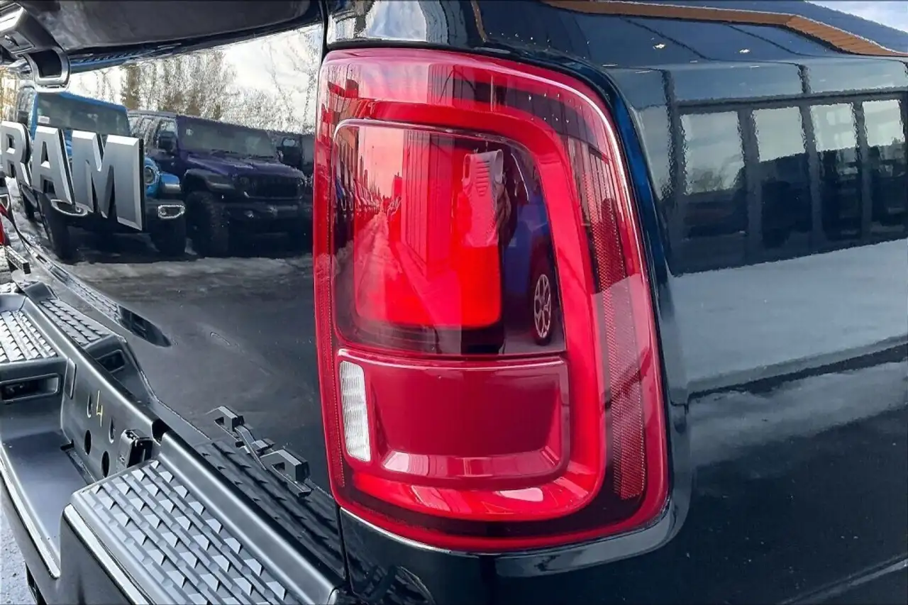 RAM 3500 снимка RAM 3500