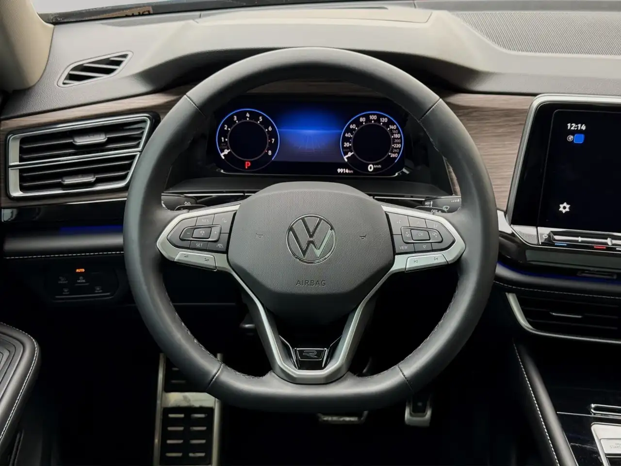 Volkswagen Atlas снимка Volkswagen Atlas