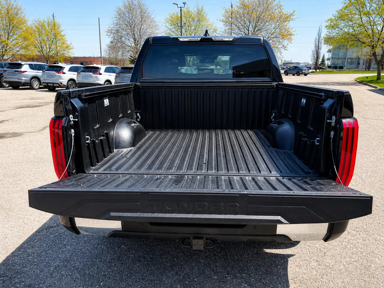 Toyota Tundra снимка Toyota Tundra