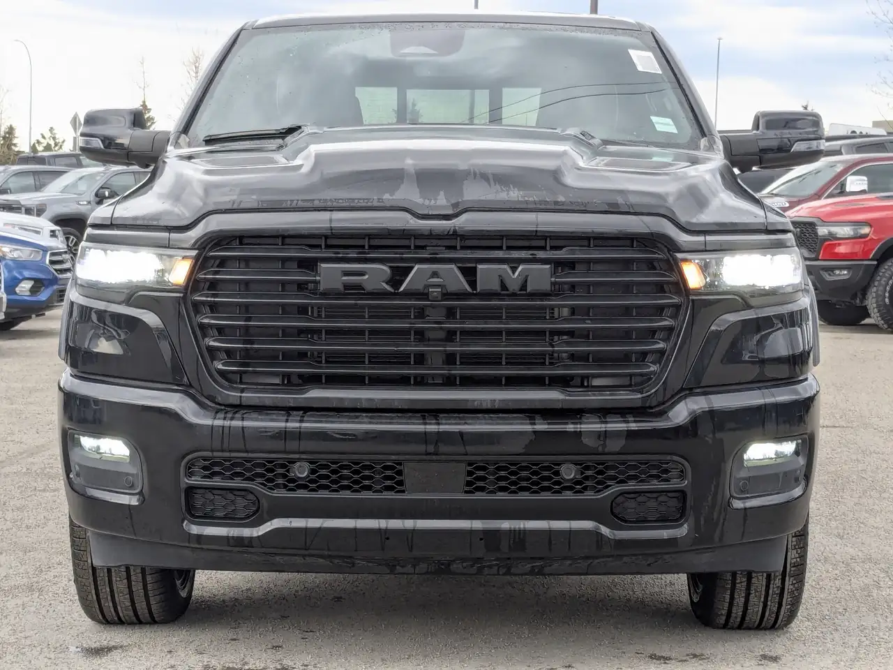 RAM 1500 снимка RAM 1500